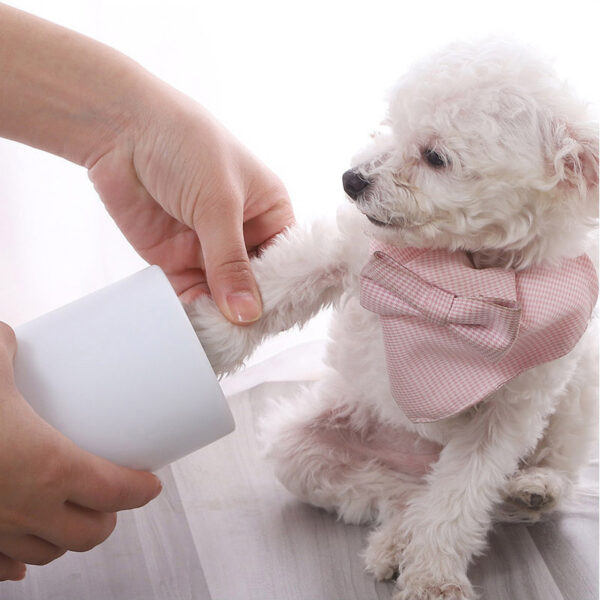 Portable Dog Paw Cleaner Dog Foot Washing Cup - Image 2