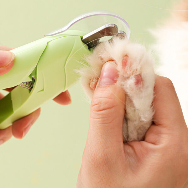 Splash Proof Pet Grooming Nail Scissors - Image 3